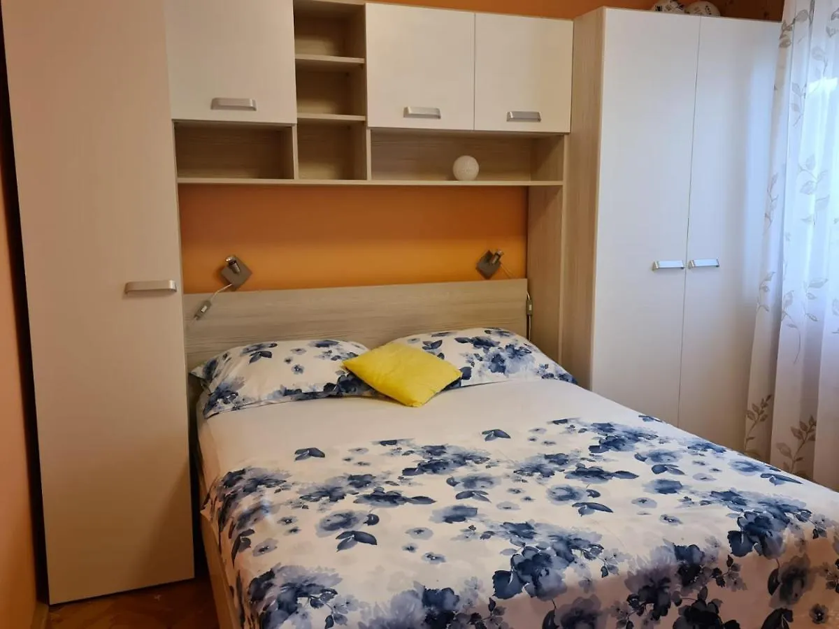 Apartmani Alena Trogir Appartement