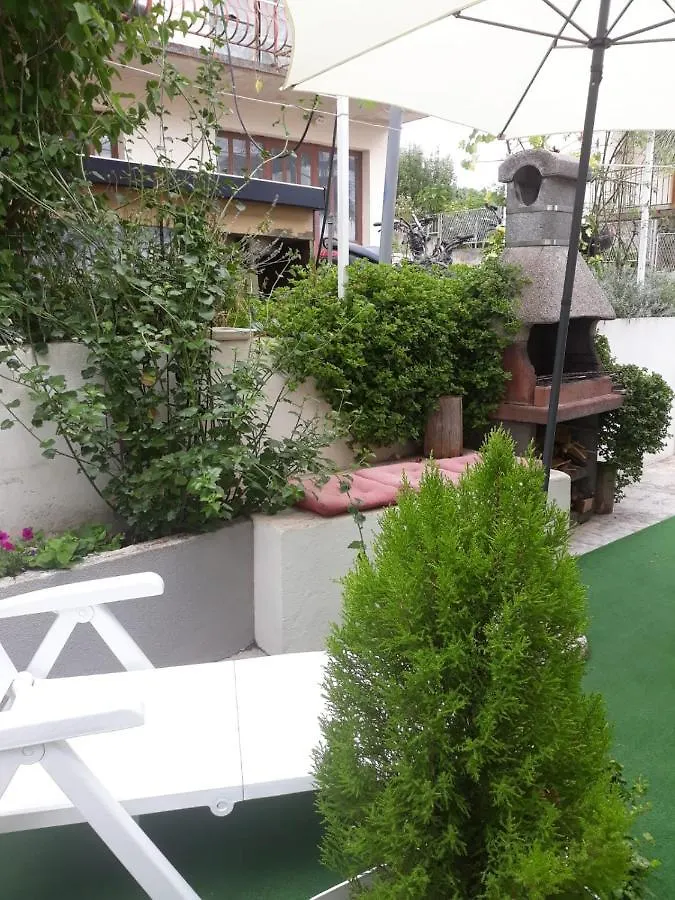 Apartmani Alena Trogir Appartement